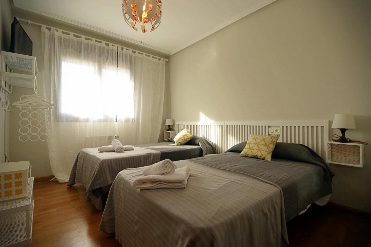Apartamento , Wifi Y Garaje Cerca Del Centro Apartment Oviedo Luaran gambar